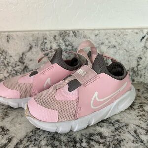 Kid’s Nike Flex Runner Tennis Shoes